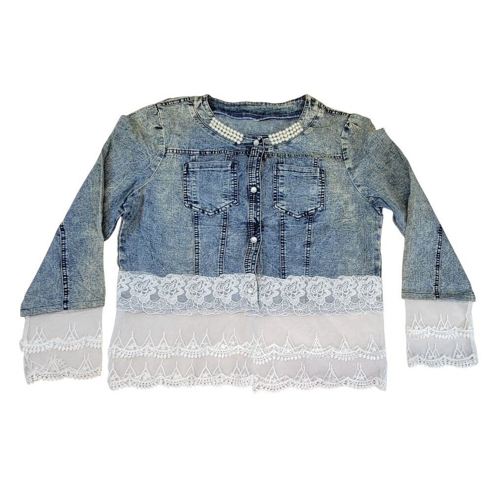 Boutique Denim Lace Top Pearl Details Collar Button Front Womens/Jrs Large Good